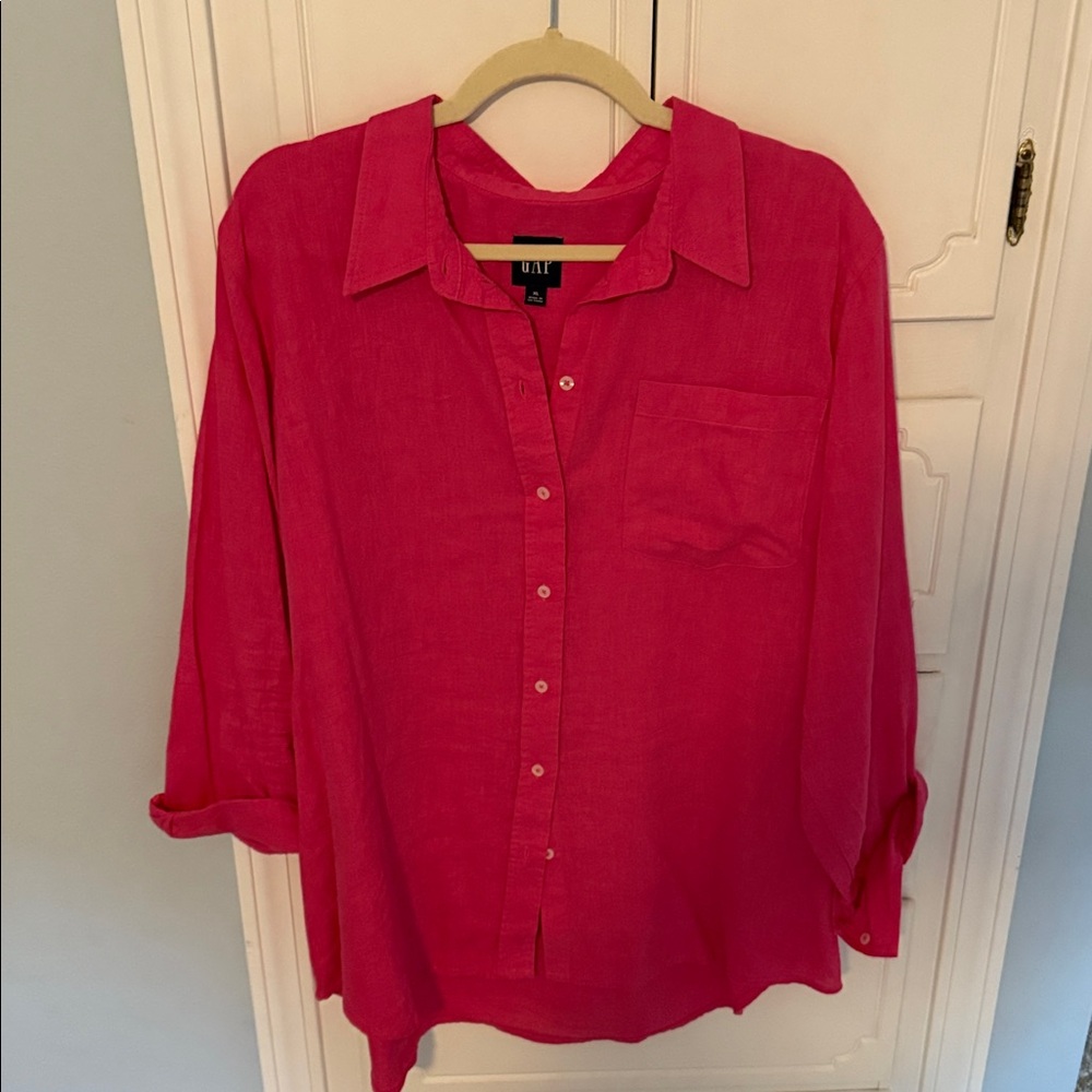 GAP Fuchsia Button-Up Shirt